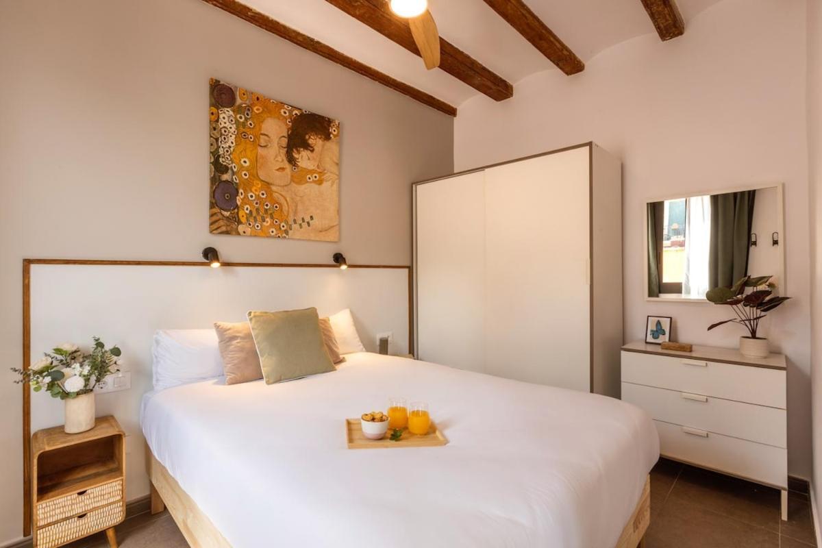 Almirall 42 Apartamento